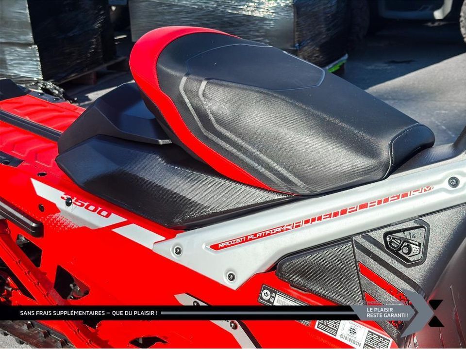 Ski-Doo LYNX RAVE 850 RE 136 2022 - Image 5