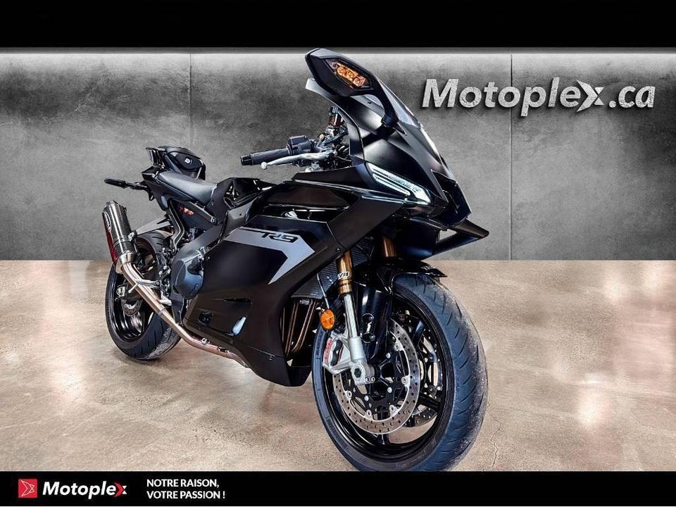 Yamaha R9 FULL OPTIONS 2025 - Image 2