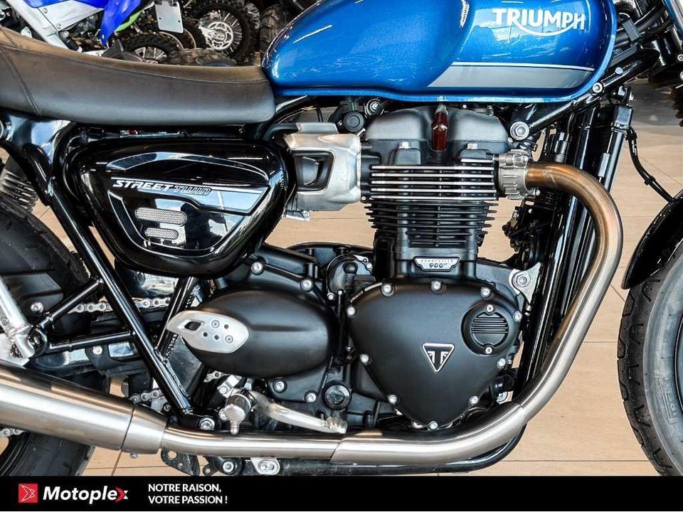 Triumph STREET TWIN 900 *954 KM* 2022 - Image 4