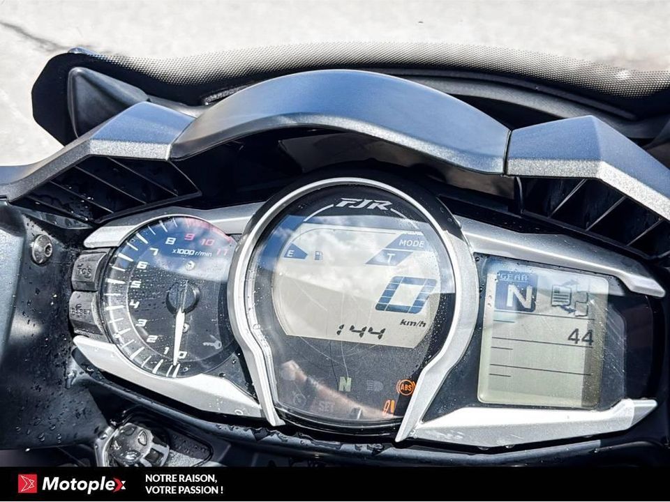 Yamaha FJR1300 ES *TEL QUEL* 2015 - Image 4