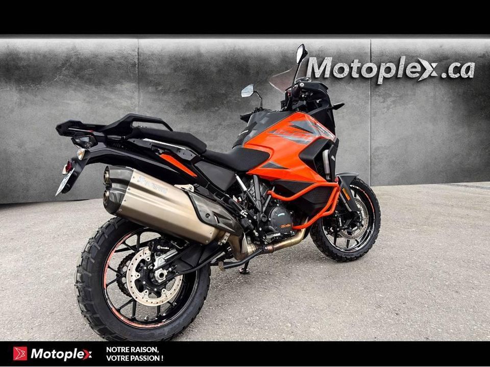 KTM 1290 SUPER ADVENTURE S 2022 - Image 3