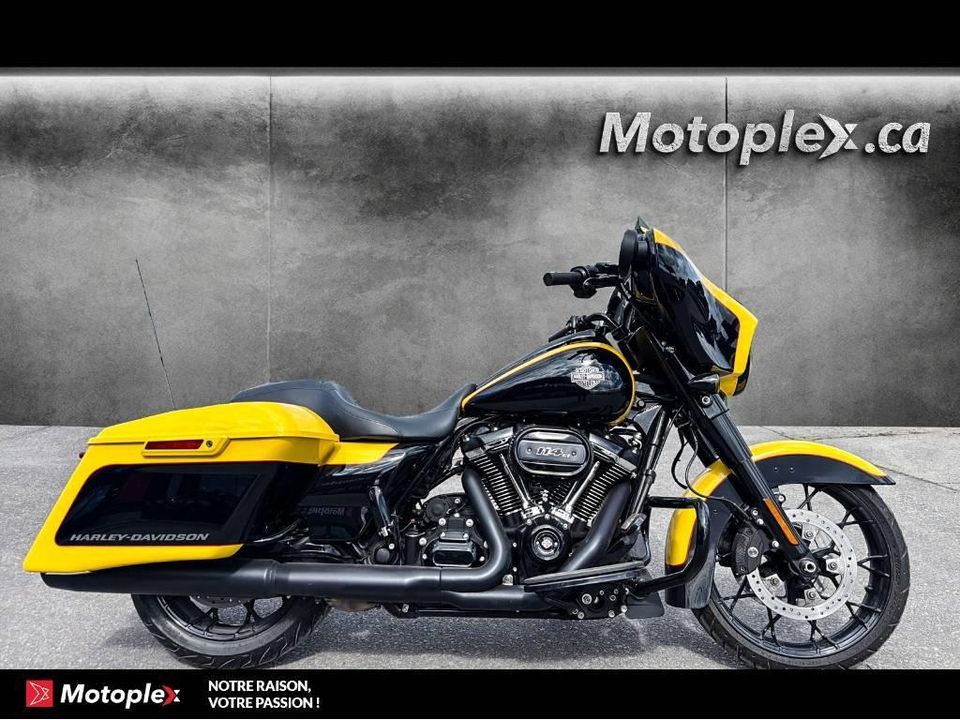 Harley-Davidson FLHXS STREET GLIDE 114 2023 - Image 1