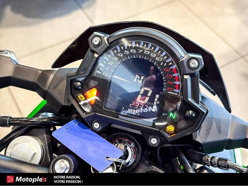 Kawasaki Z400 *2337 KM* 2023 - Image 6