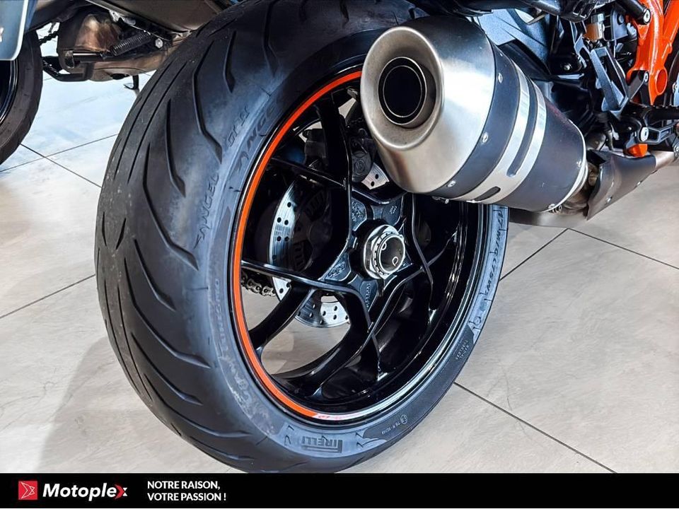 KTM SUPERDUKE GT 1290R 2017 - Image 4