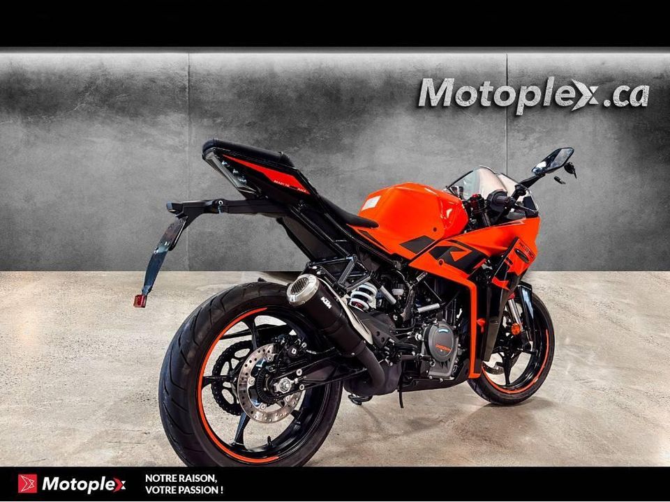 KTM RC390 *886 KM* LIQUIDATION 2022 - Image 3