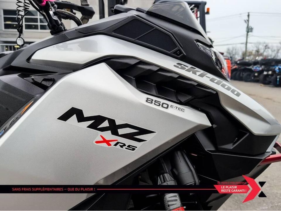Ski-Doo MXZ 850 XRS SMART SHOCK 2024 - Image 2