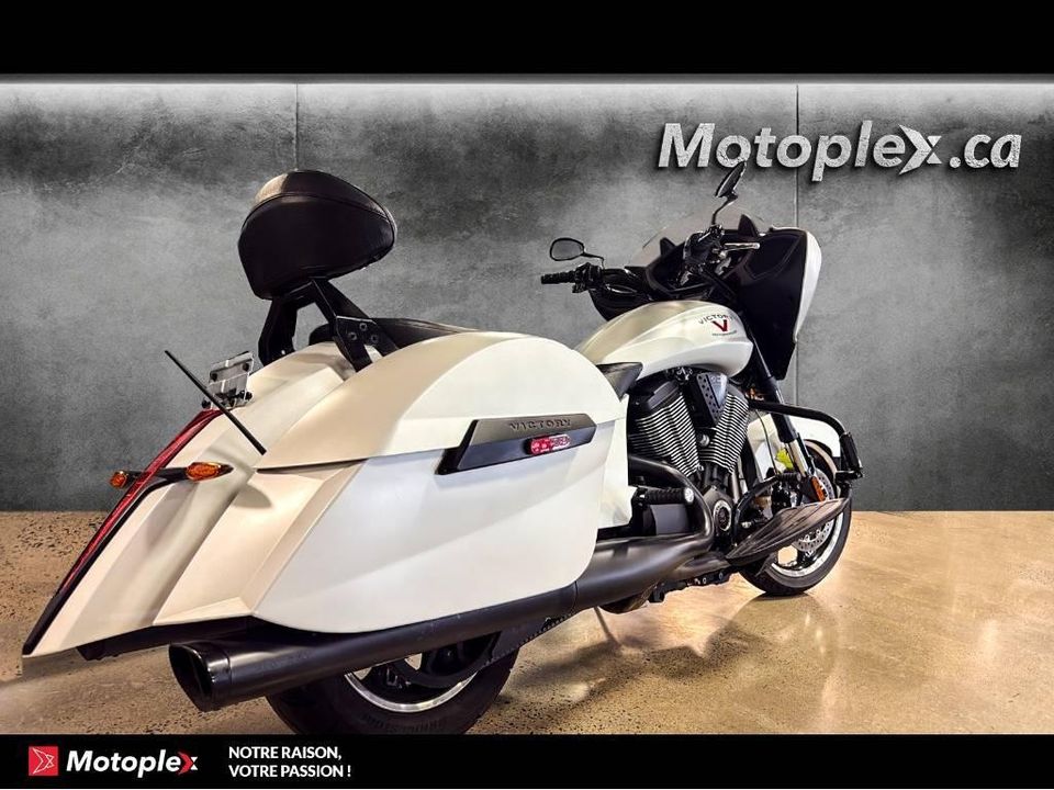 Victory Motorcycles CROSS COUNTRY 2016 - Image 3