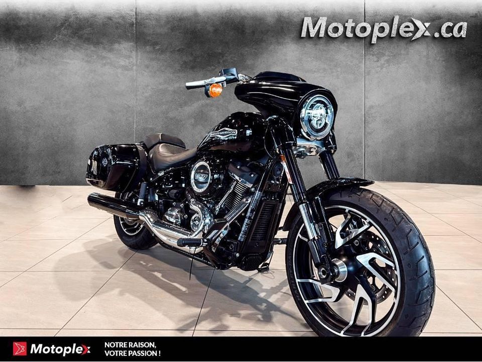 Harley-Davidson SPORTGLIDE FLSB 2018 - Image 2