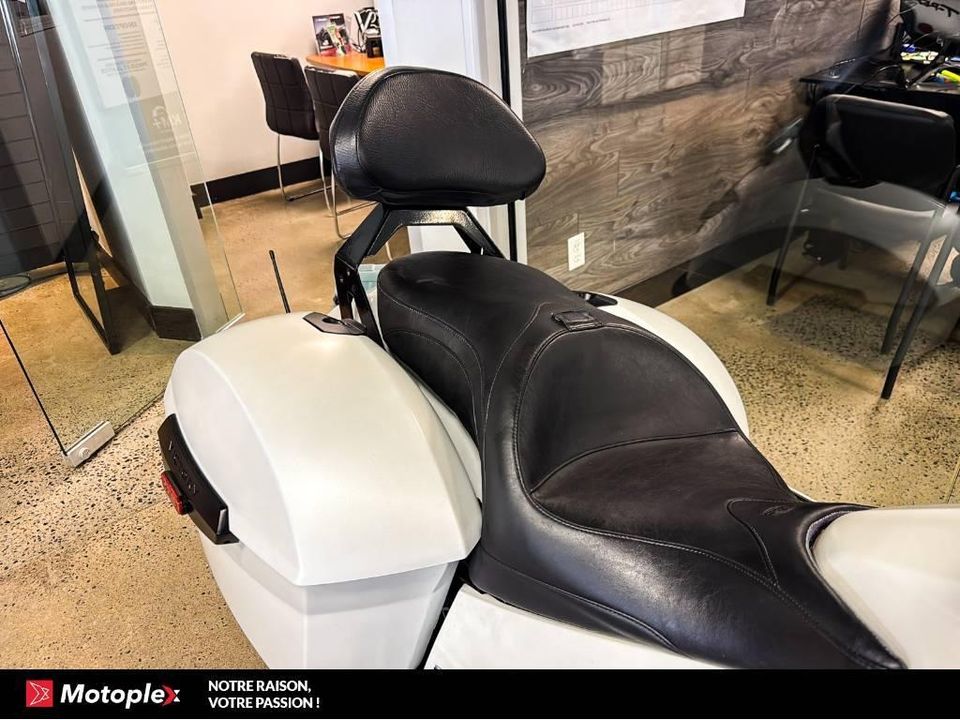 Victory Motorcycles CROSS COUNTRY 2016 - Image 4