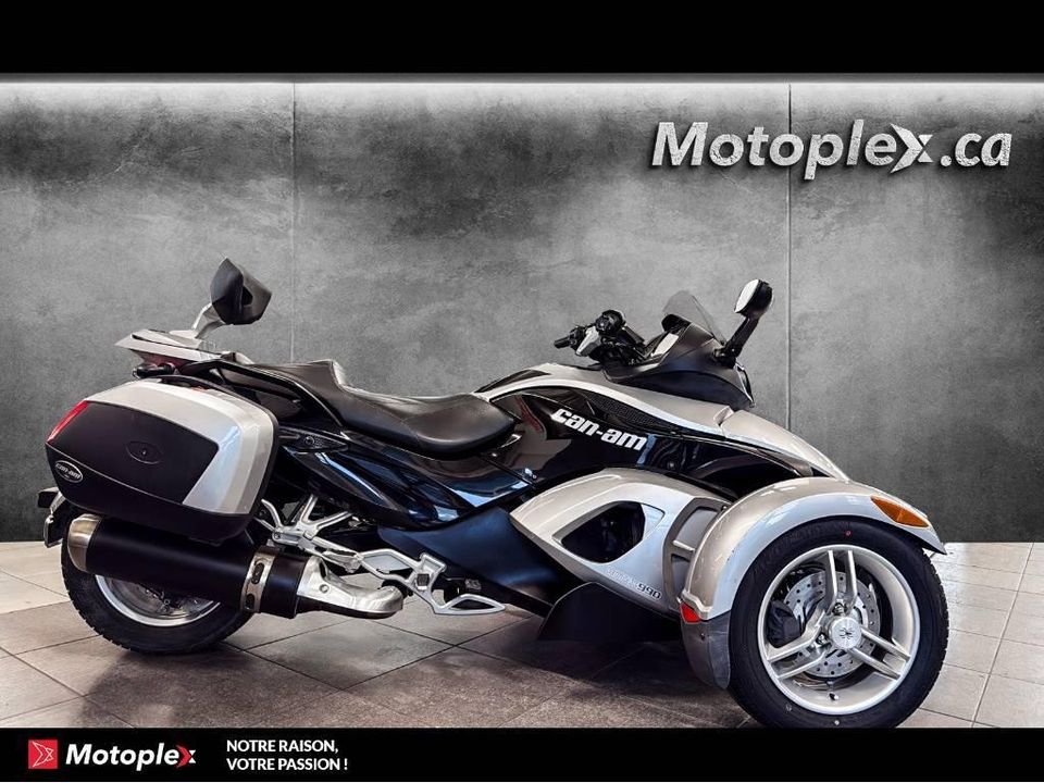 Can-Am SPYDER RS SM5 2010 - Image 1